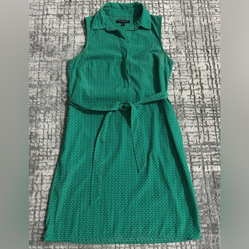 Banana Republic geometrical sleeveless dress. Size 0.